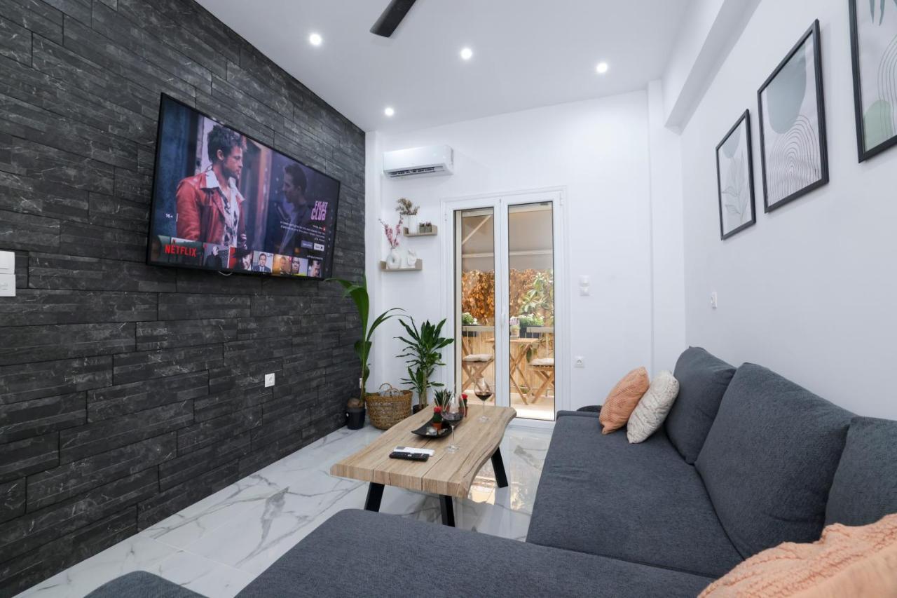 Apollo 2 Bd Jacuzzi Suite เอเธนส์ ภายนอก รูปภาพ
